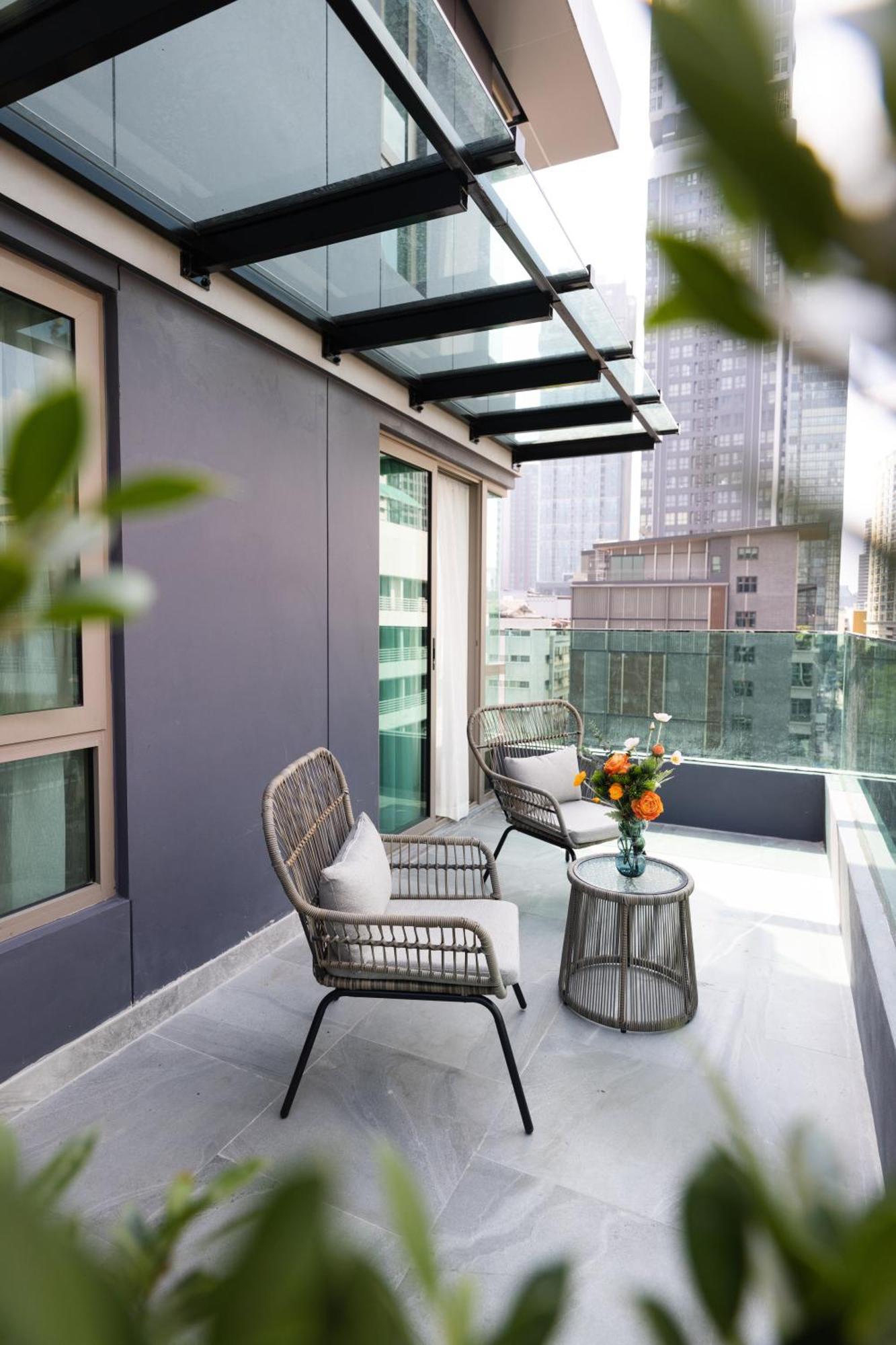 Pure Eleven Hotel Bangkok Makkasan Esterno foto